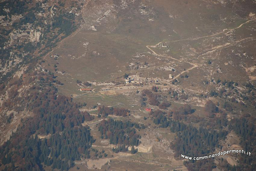 09 13463 Pizzo Arera - parcheggio 1600 - Rifugio SABA.jpg